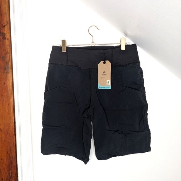 Women's Koen Flat Front Short